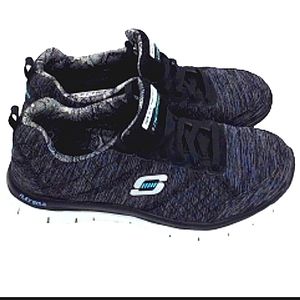 Skechers Air cooled Memory Foam Black Light Womens Shoes Sneakers Size: 8